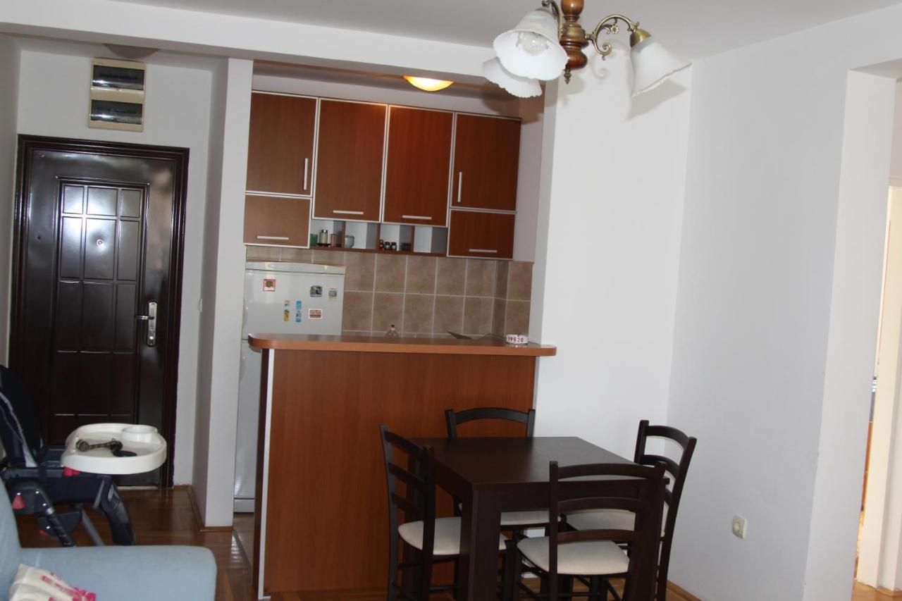 Apartments Becic บุดวา ภายนอก รูปภาพ