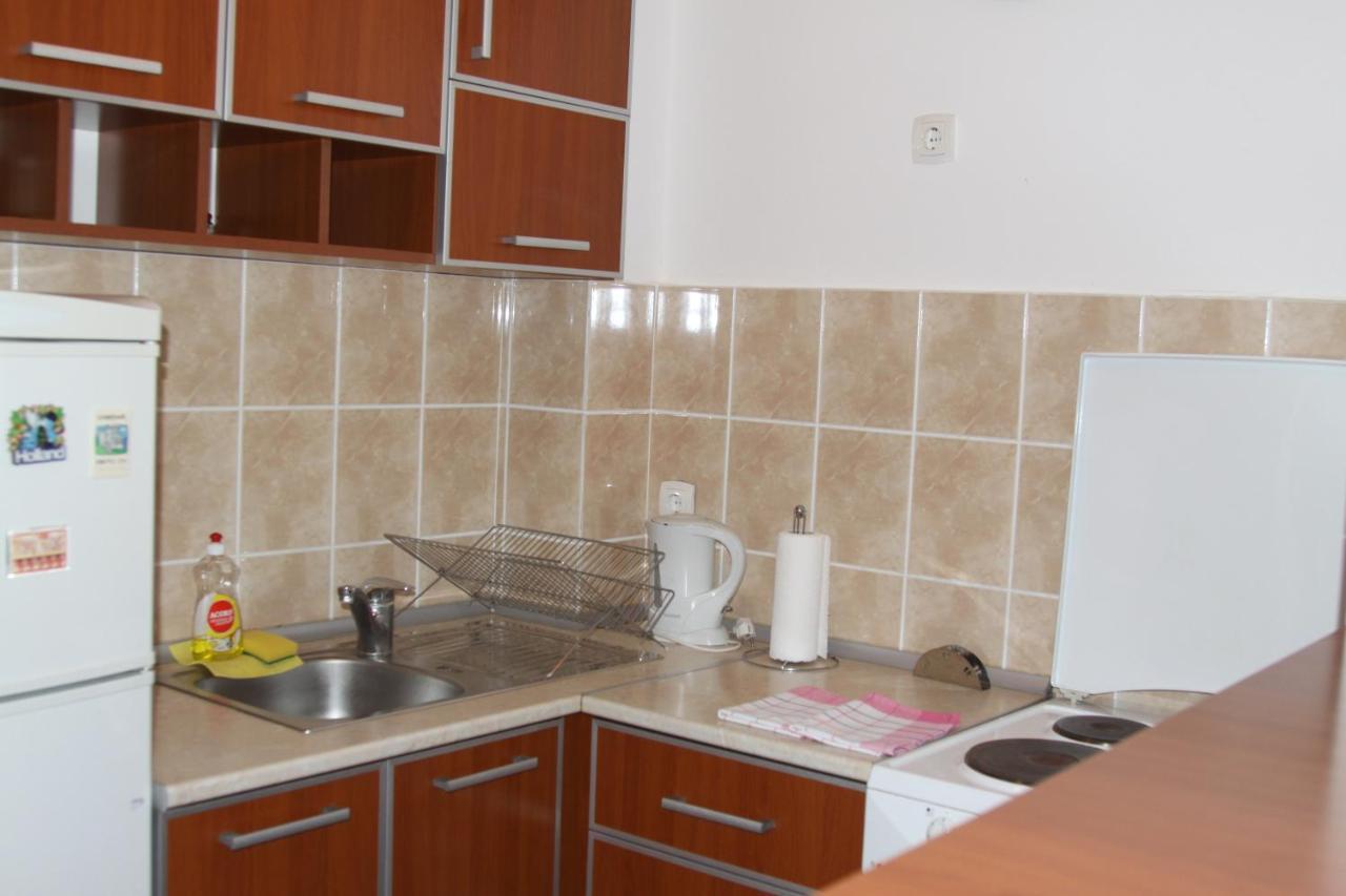 Apartments Becic บุดวา ภายนอก รูปภาพ