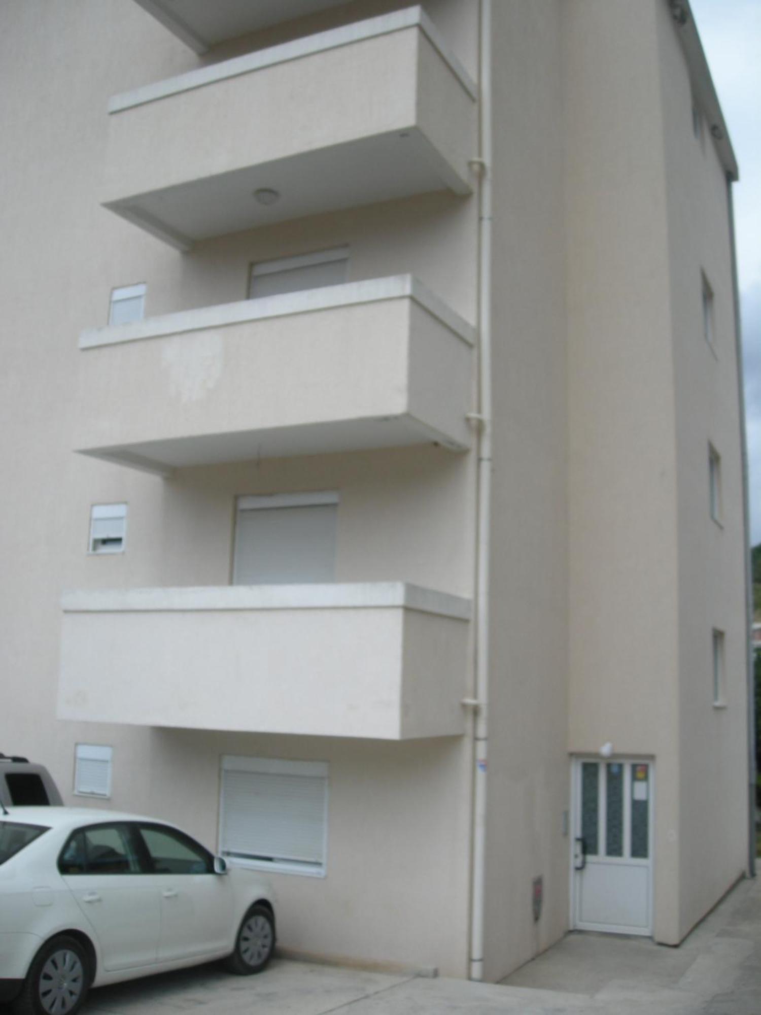 Apartments Becic บุดวา ภายนอก รูปภาพ