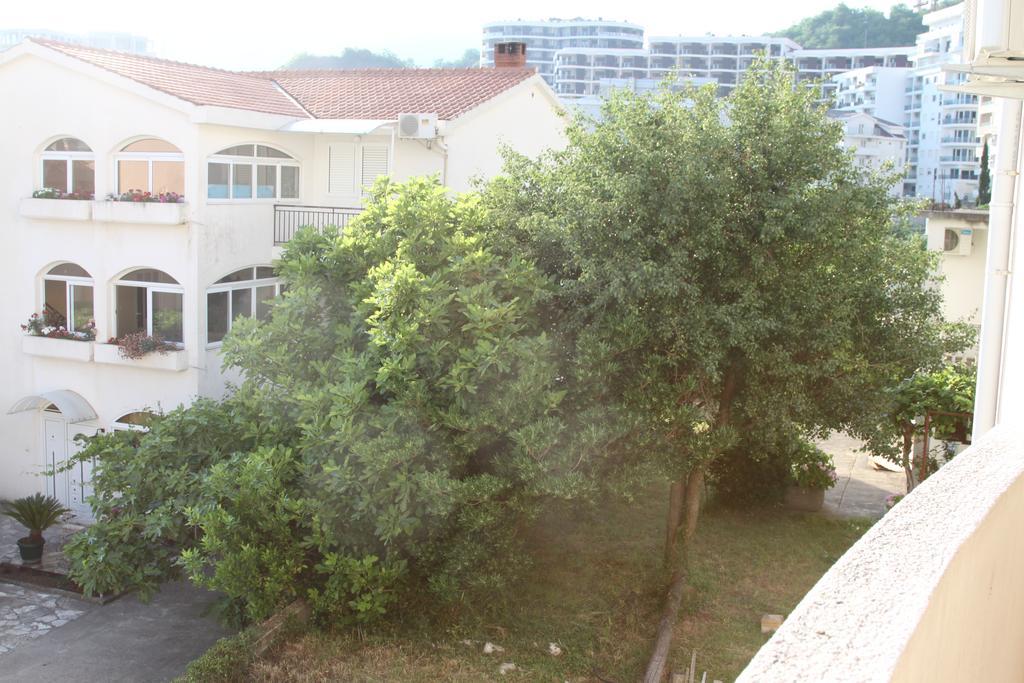 Apartments Becic บุดวา ภายนอก รูปภาพ