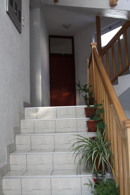 Apartments Becic บุดวา ภายนอก รูปภาพ